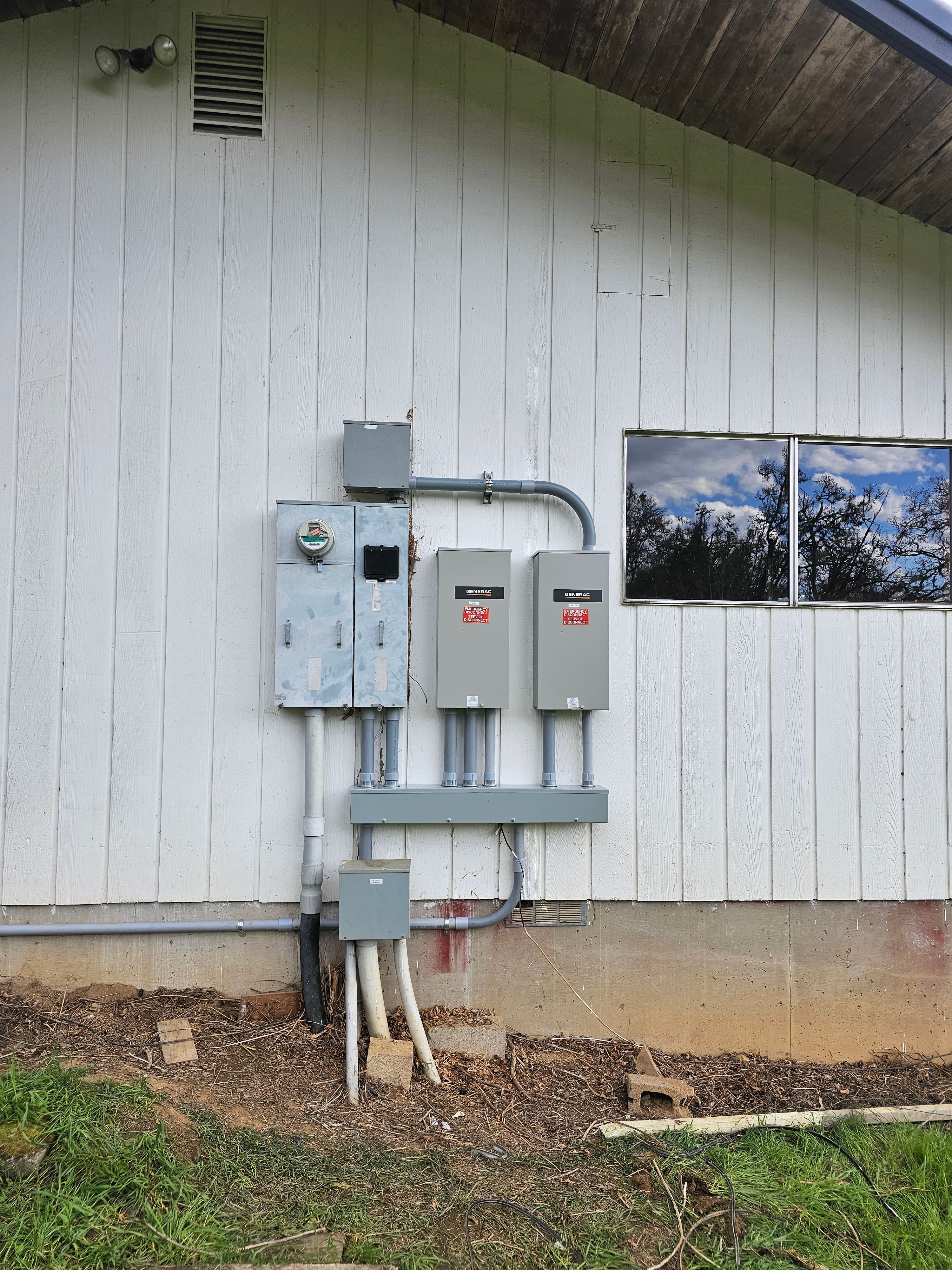 Panel and service work